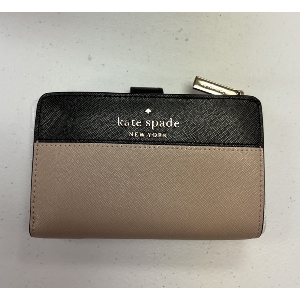 Kate Spade New York Women's Beige/Black Colorblock Bifold Wallet Zip Coin NWOT